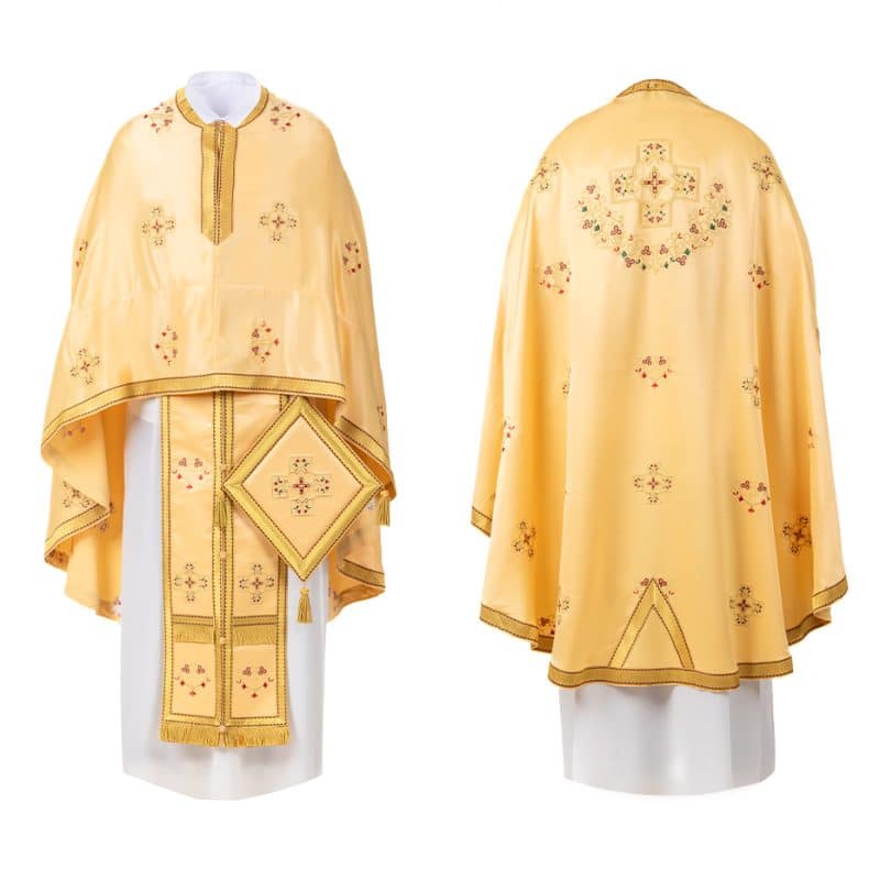 Свештеничка одежда